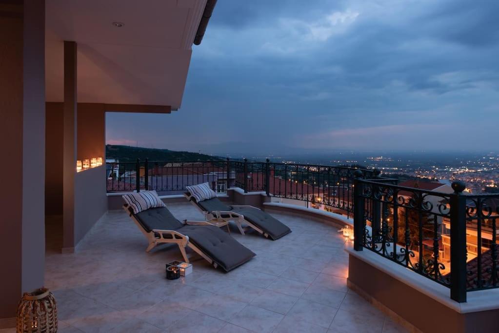 Amazing View With Huge Balcony Lägenhet Veria  Exteriör bild