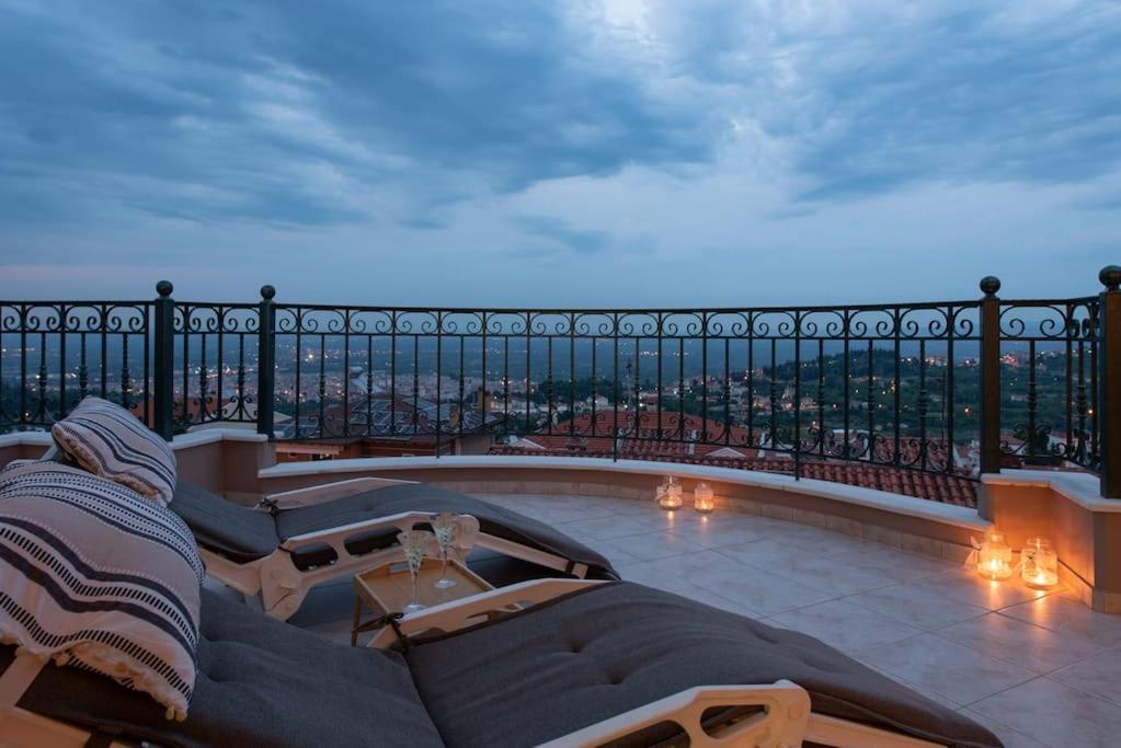 Amazing View With Huge Balcony Lägenhet Veria  Exteriör bild